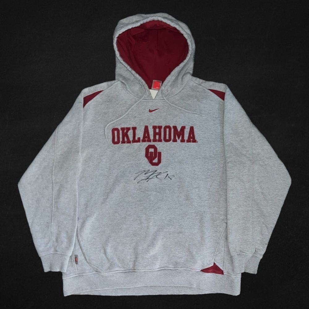 Vintage Nike Oklahoma University Center Swoosh Marquise Brown Autographed Hoodie
